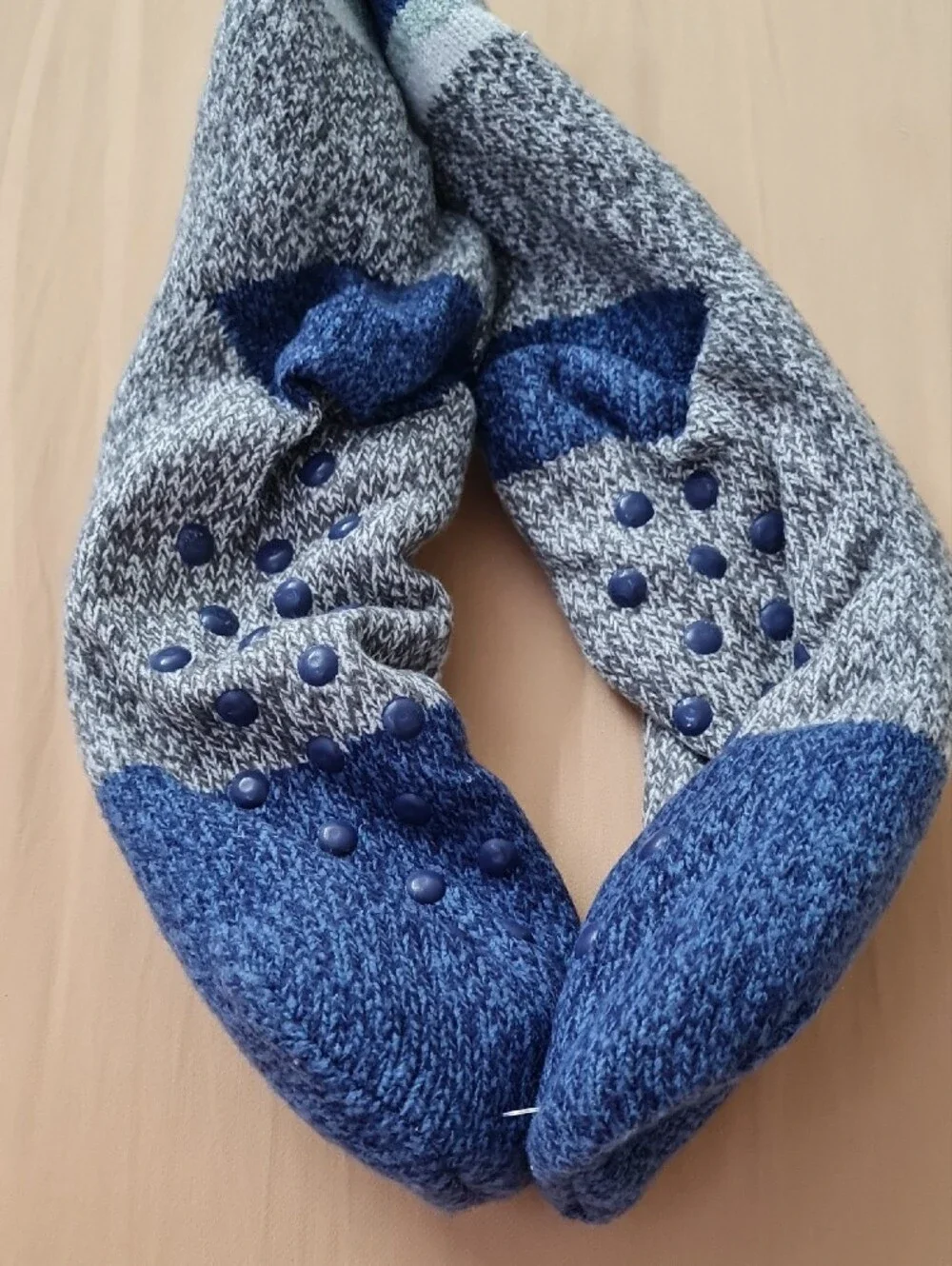 💥3for$15💥rubi Slipper Socks - Blue & Gray Cozy Knit - One Size